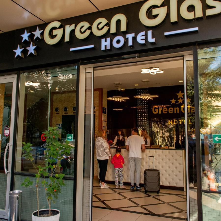 绿色玻璃酒店 巴统 外观 照片